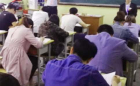 小学语文老师期中考试总结与反思
