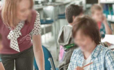  小学年级老师学期总结