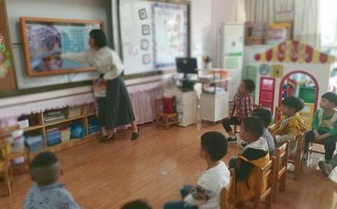  幼儿园班级开学第课主题总结